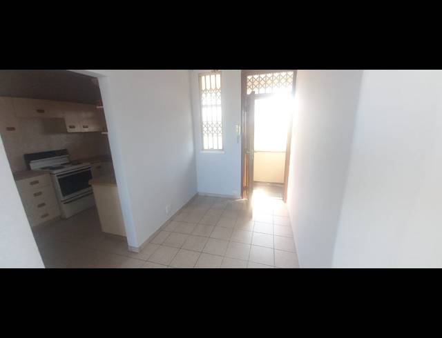 2 BEDROOM FLAT TO LET IN WINDERMERE